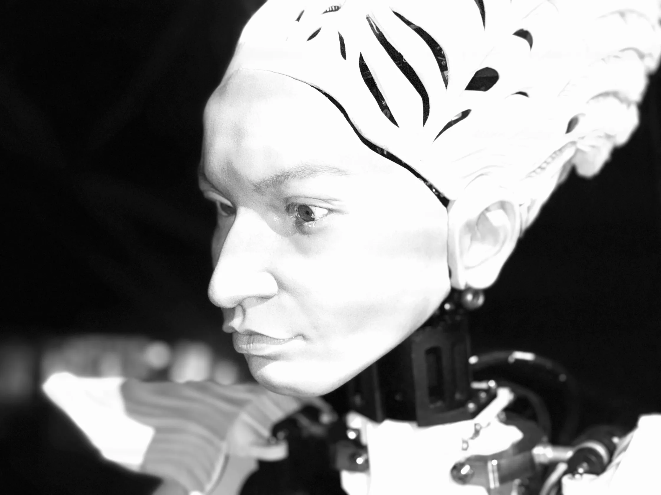 アンドロイド・マリアのインタビューが「WIRED」に掲載されました